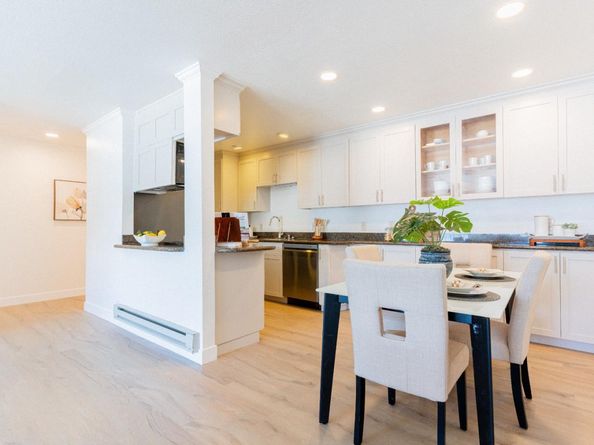 1945 Mount Vernon Court 14, Mountain View CA 94040