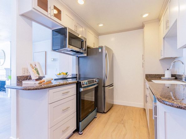 1945 Mount Vernon Court 14, Mountain View CA 94040