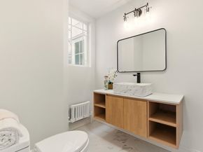 244 Lakeside 202, Oakland CA 94612