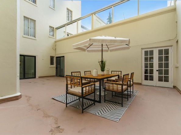 244 Lakeside 202, Oakland CA 94612