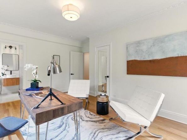 244 Lakeside 202, Oakland CA 94612