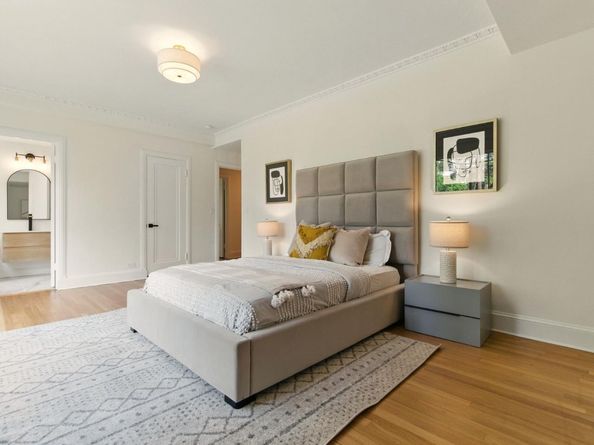 244 Lakeside 202, Oakland CA 94612