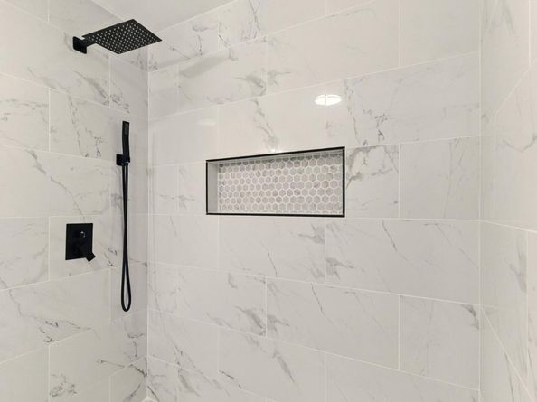 244 Lakeside 202, Oakland CA 94612