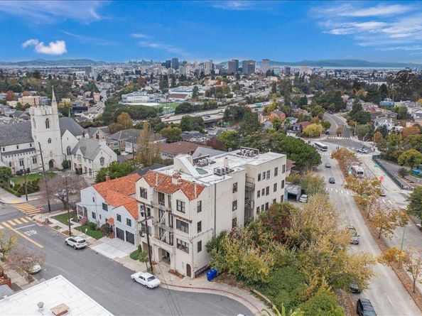 Emerson, Oakland CA 94610