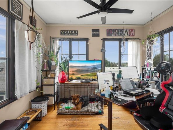 Emerson, Oakland CA 94610