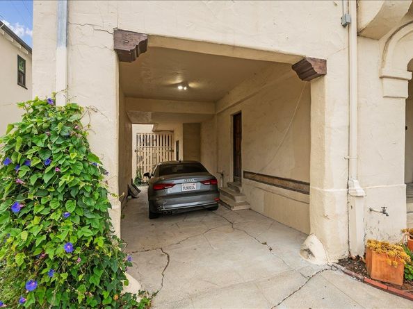 Emerson, Oakland CA 94610