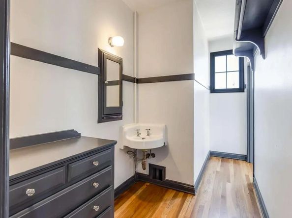 Emerson, Oakland CA 94610