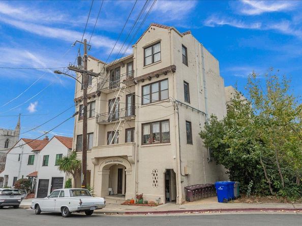 Emerson, Oakland CA 94610