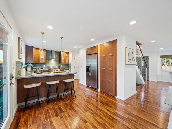 1031 Las Palmas Drive, Santa Clara CA 95051