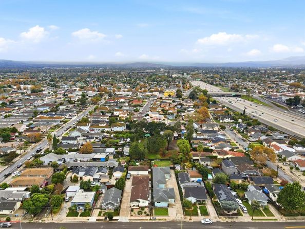 1540 E Saint James Street, San Jose CA 95116