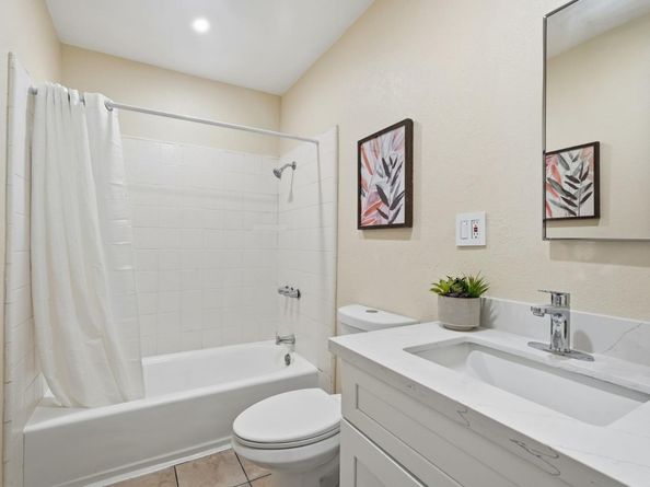 1540 E Saint James Street, San Jose CA 95116