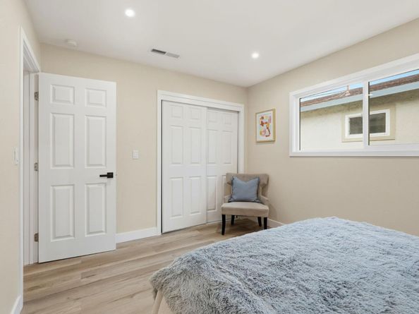 1540 E Saint James Street, San Jose CA 95116