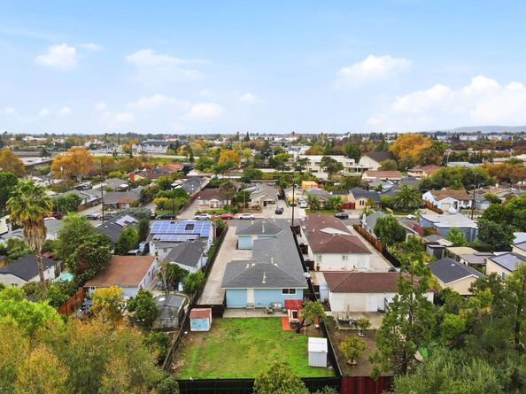 1540 E Saint James Street, San Jose CA 95116