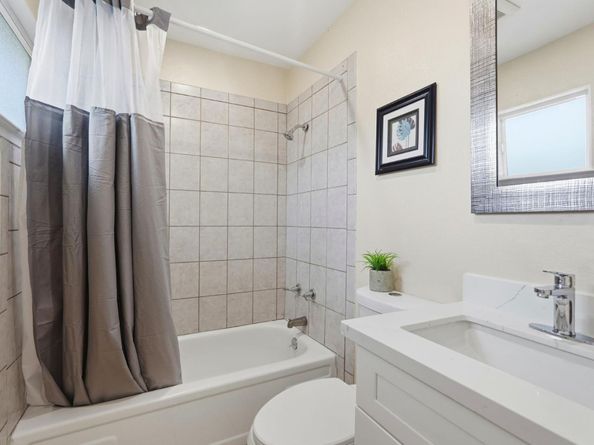 1540 E Saint James Street, San Jose CA 95116