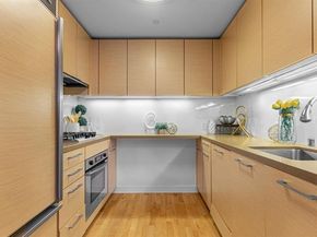 301 Mission Street 9D, San Francisco CA 94105
