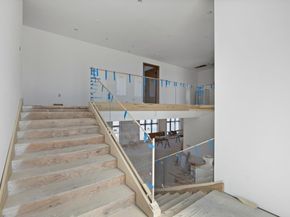 18 Bel Aire Lane, San Mateo CA 94402