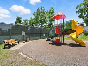 20245 Northglen Square, Cupertino CA 95014