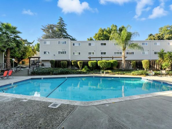 1898 Meridian Avenue 29, San Jose CA 95125