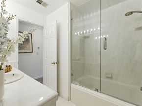 1898 Meridian Avenue 29, San Jose CA 95125