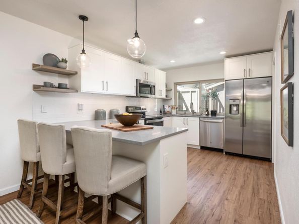38 Weepingridge Court, San Mateo CA 94402