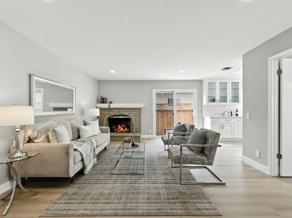387 Menhaden Court, Foster City CA 94404
