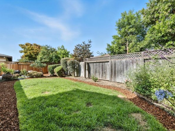 387 Menhaden Court, Foster City CA 94404