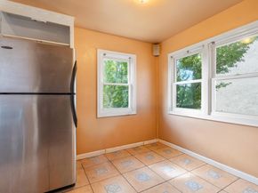 9401 Castlewood Street, Oakland CA 94605