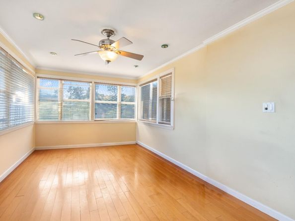 9401 Castlewood Street, Oakland CA 94605