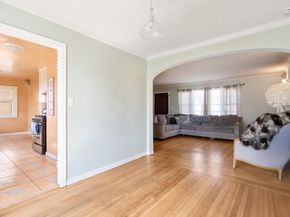 9401 Castlewood Street, Oakland CA 94605