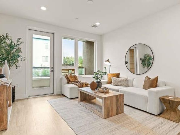 5925 Charlotte Drive 212, San Jose CA 95123