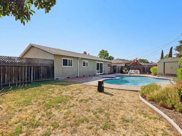 7527 Sutton Lane, Dublin CA 94568