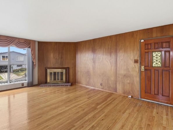 1033 Skyline Drive, Daly City CA 94015