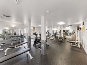 801 Winchester 4100, San Jose CA 95128