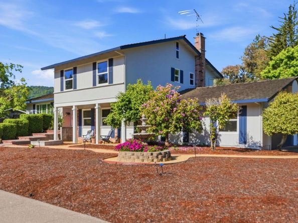 1276 Larch Avenue, Moraga CA 94556