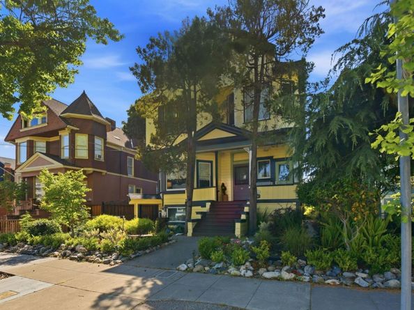 Chestnut, Alameda CA 94501
