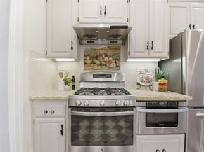 Chestnut, Alameda CA 94501