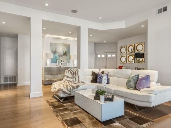 810 Lakeshore Drive, Redwood City CA 94065