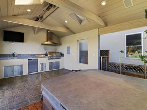 176 Exbourne Avenue, San Carlos CA 94070