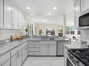 3 Shorebreeze Court, East Palo Alto CA 94303