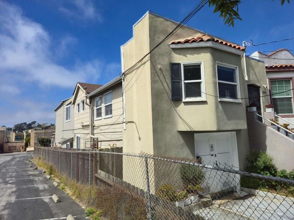 844 Brunswick Street, San Francisco CA 94112