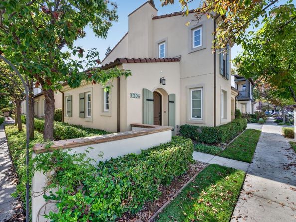 1206 Dahlia Loop, San Jose CA 95126