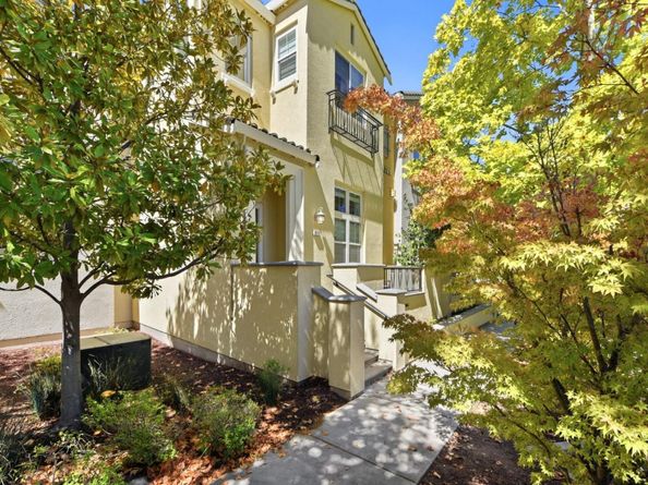 10281 Torre Avenue 817, Cupertino CA 95014