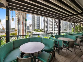 159 NE 6th St 4201, Miami FL 33132