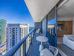 159 NE 6th St 4201, Miami FL 33132