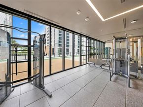 159 NE 6th St 4201, Miami FL 33132
