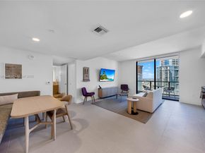 159 NE 6th St 4201, Miami FL 33132