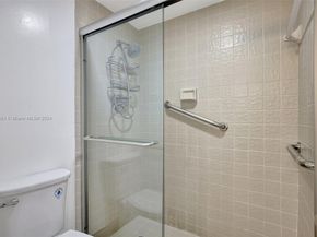 93 NE 17th Ct 93, Fort Lauderdale FL 33305