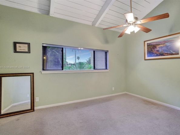 93 NE 17th Ct 93, Fort Lauderdale FL 33305