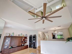 93 NE 17th Ct 93, Fort Lauderdale FL 33305