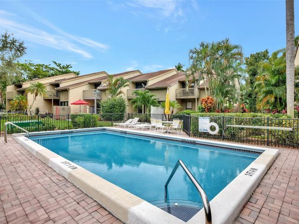 93 NE 17th Ct 93, Fort Lauderdale FL 33305